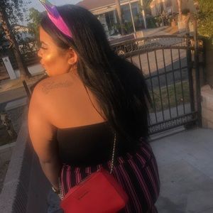 Meet your Posher, Vale